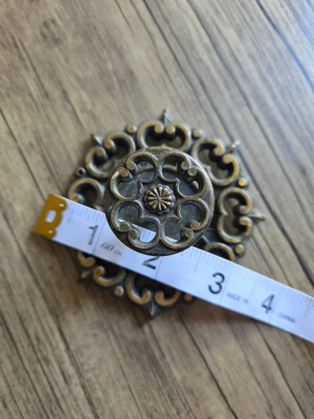 VTG Pair of Brass Finish Cabinet Knobs and Backplates